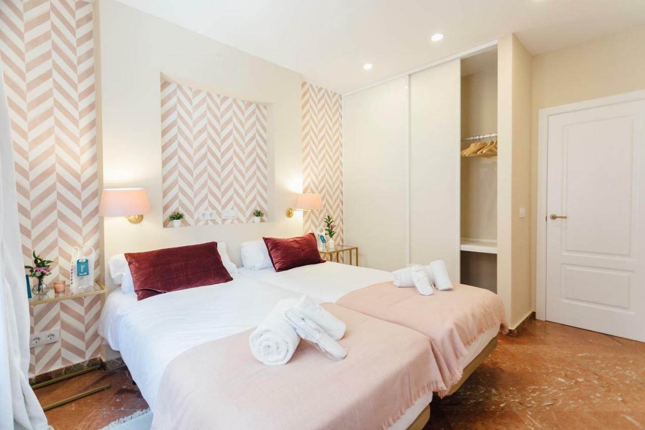 Stylish And Wide- 3Bdr 3Bth- Los Remedios Séville Extérieur photo
